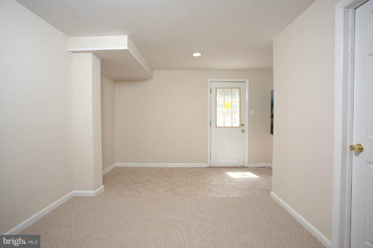 102 Hannes Street Silver Spring, MD 20901 - Photo 4 of 30 Basement