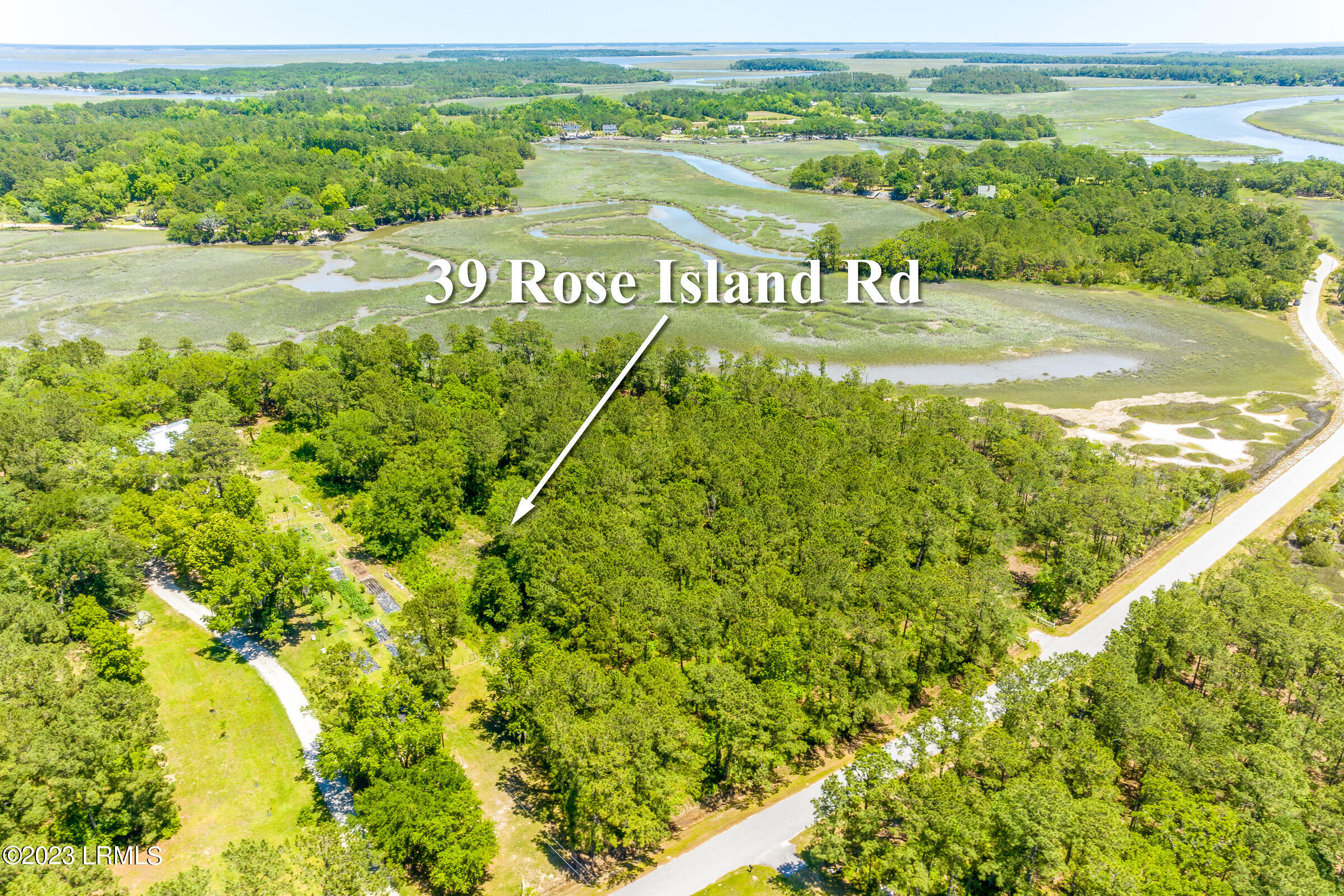39 Rose Island Road St. Helena Island, SC 29920 - Photo 5 of 17 39 Rose Island-6