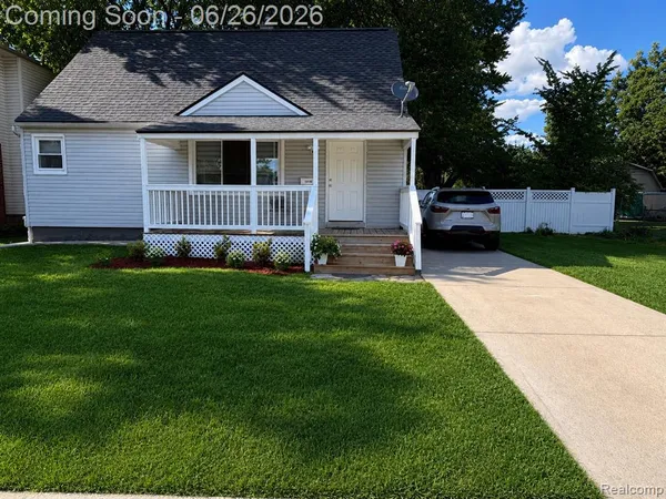 $199,999 | 28546 Marquette Street, Garden City, MI 48135