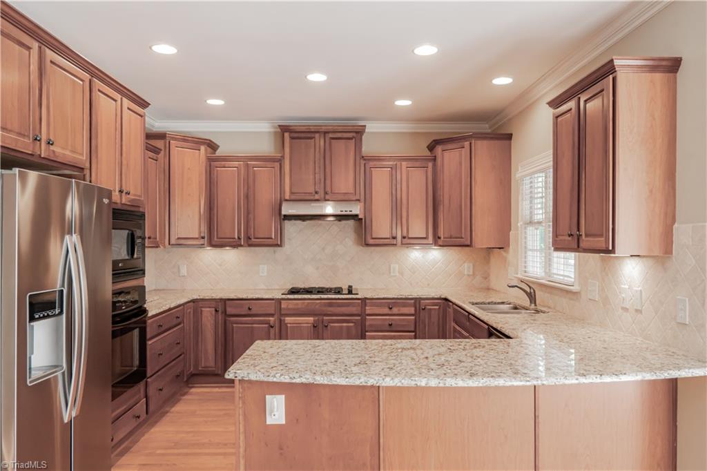 5720 Mabe Drive Oak Ridge, NC 27310 - Photo 14 of 47