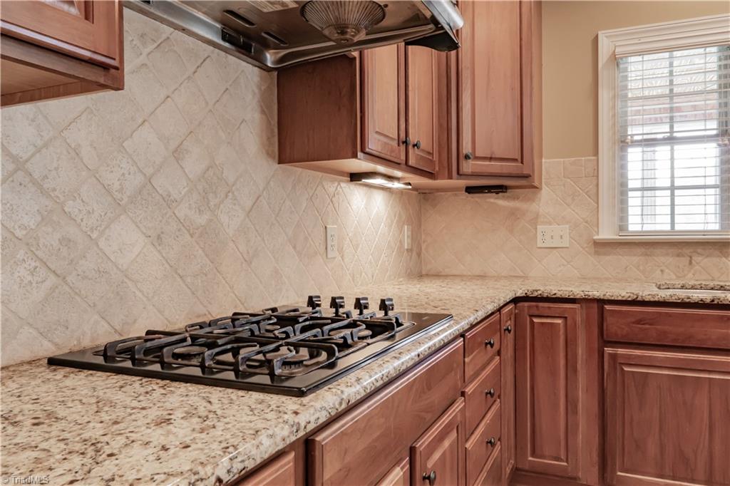 5720 Mabe Drive Oak Ridge, NC 27310 - Photo 15 of 47