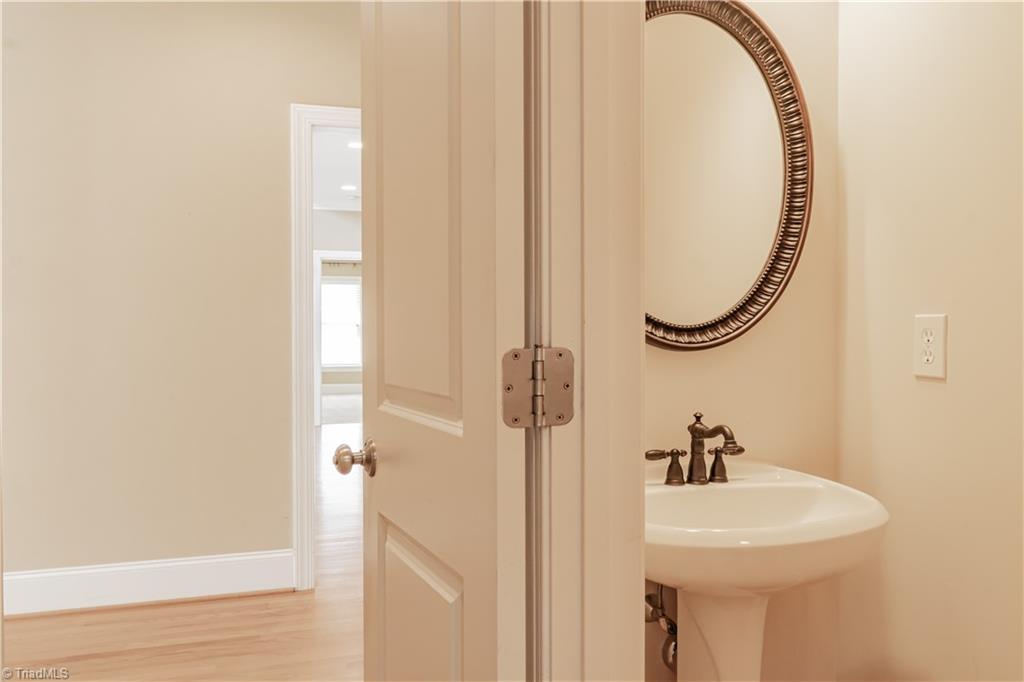 5720 Mabe Drive Oak Ridge, NC 27310 - Photo 21 of 47