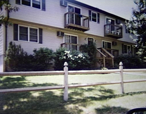 22 Inverness Avenue, Unit 22 Worcester, MA 01604 - Photo 1 of 1 Gallery Image 1