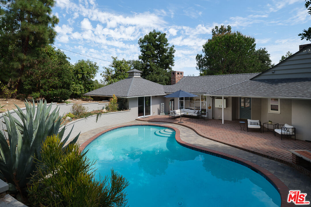 1955 Windover Road Pasadena, CA 91107 - Photo 48 of 62