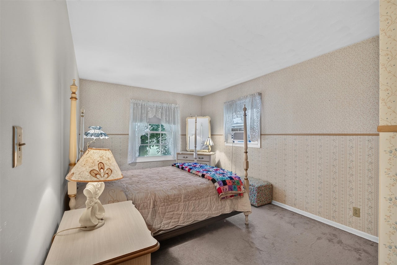 611 Charleston Road Lansing, MI 48917 - Photo 17 of 49 Gallery Image 17