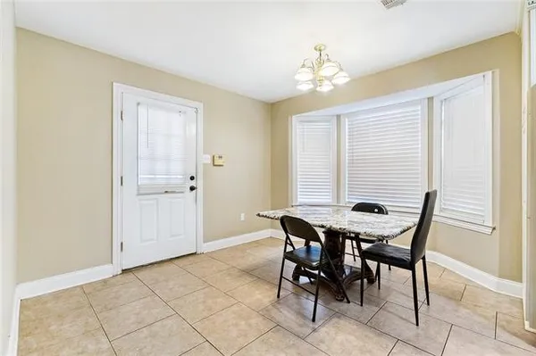 $280,000 | 600 East Josephine Street, Chalmette, LA 70043