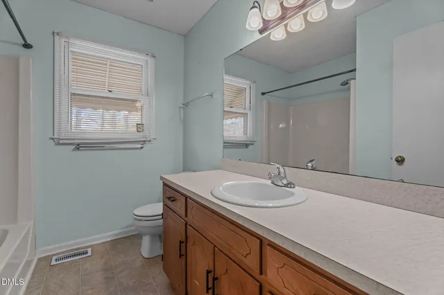 $165,000 | 1412 Carolina Avenue, Roanoke Rapids, NC 27870