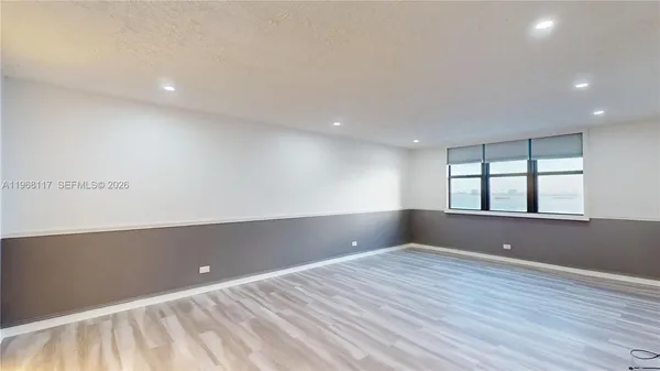 $3,950 | 1800 Northeast 114th Street, Unit 1705, Miami, FL 33181