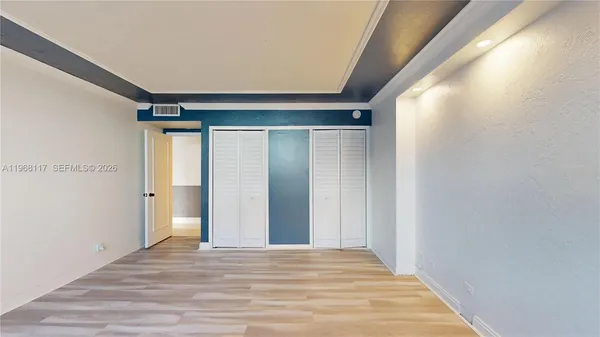 $3,950 | 1800 Northeast 114th Street, Unit 1705, Miami, FL 33181