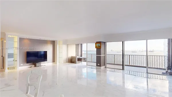$3,950 | 1800 Northeast 114th Street, Unit 1705, Miami, FL 33181