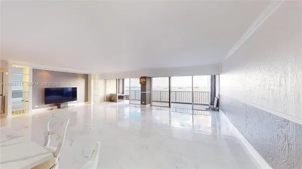 $3,950 | 1800 Northeast 114th Street, Unit 1705, Miami, FL 33181