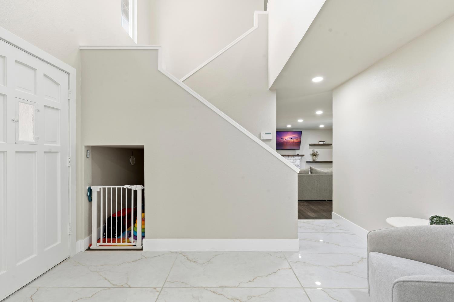 2017 Bridgewood Way Modesto, CA 95355 - Photo 19 of 43 Gallery Image 19