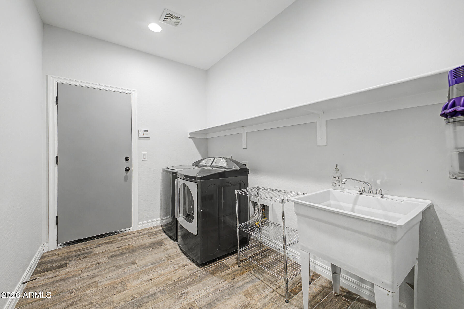 2733 East Rakestraw Lane Gilbert, AZ 85298 - Photo 40 of 53 49 - Rakestraw