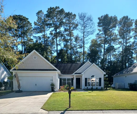 $2,250 | 213 Highwoods Plantation Avenue, Summerville, SC 29485