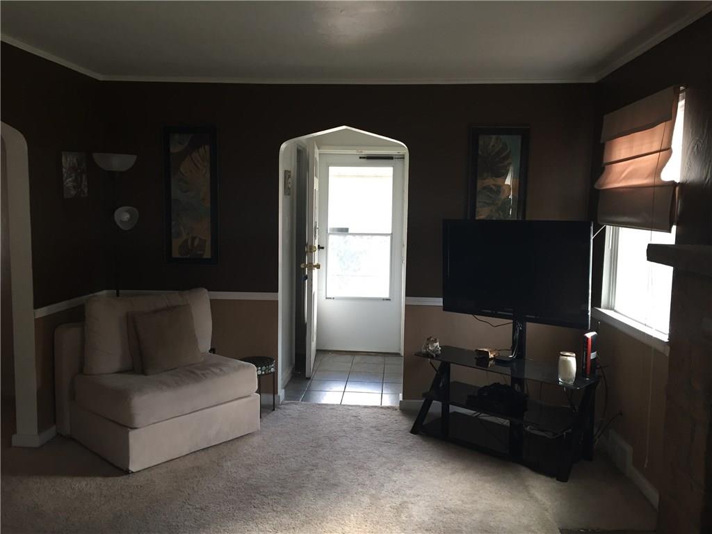 1 Fenway Road Pittsburgh, PA 15209 - Photo 2 of 25 FRONT DOOR ENTRY INTO LIVING ROOM