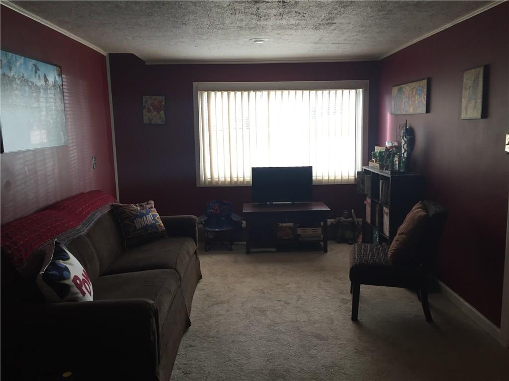 1 Fenway Road Pittsburgh, PA 15209 - Photo 11 of 25 FAMILY ROOM WITH ENTRANCE TO BREEZEWAY