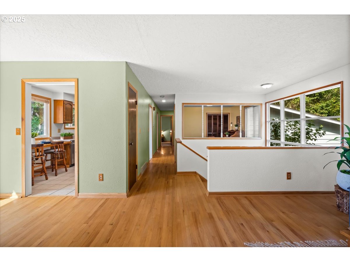 2940 Watercrest Road Forest Grove, OR 97116 - Photo 9 of 48 Gallery Image 9