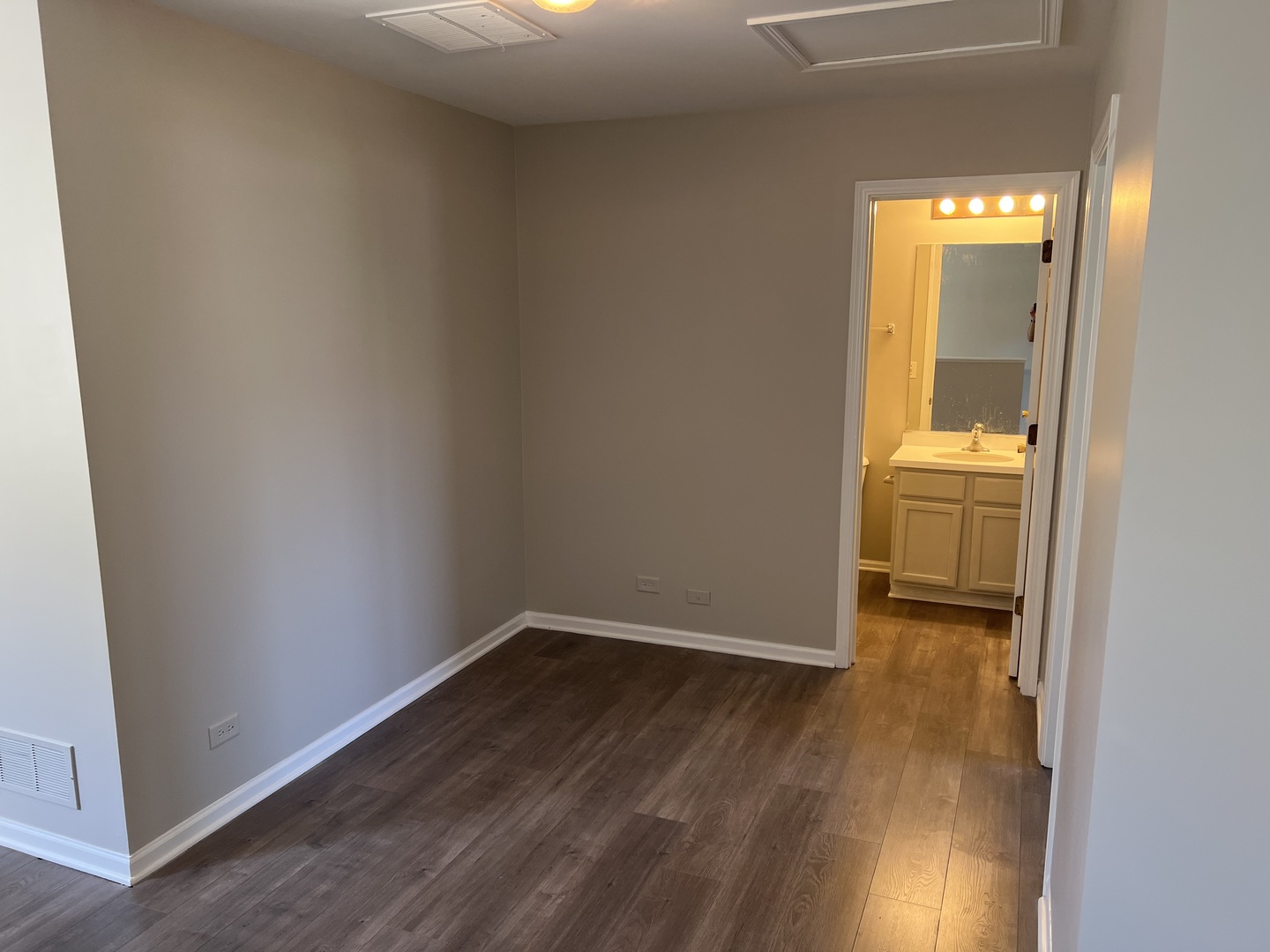 3044 Troon Drive Montgomery, IL 60538 - Photo 6 of 20 a view of empty room with wooden floor