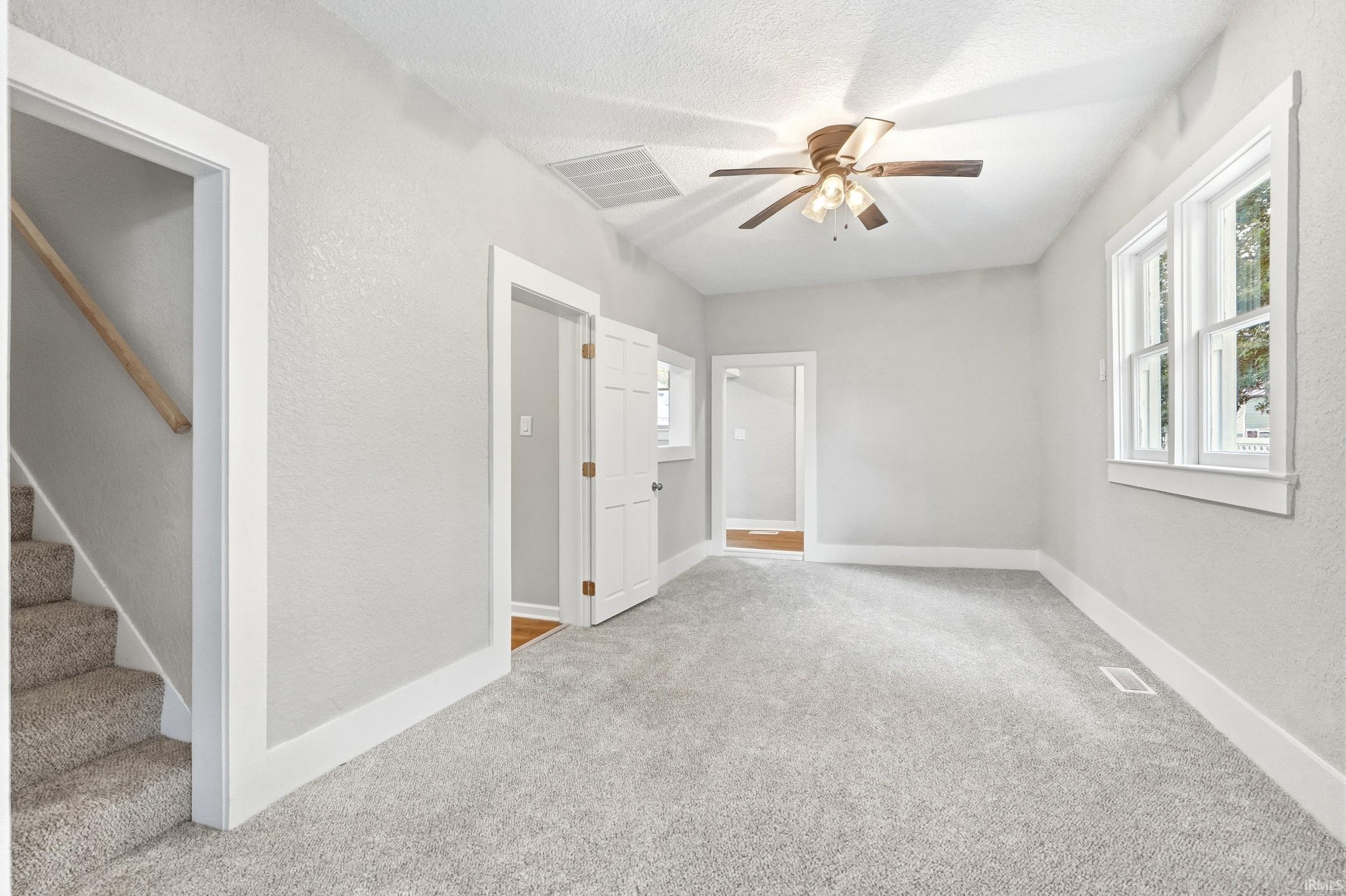 213 East 3rd Street Warren, IN 46792 - Photo 8 of 34 Gallery Image 8