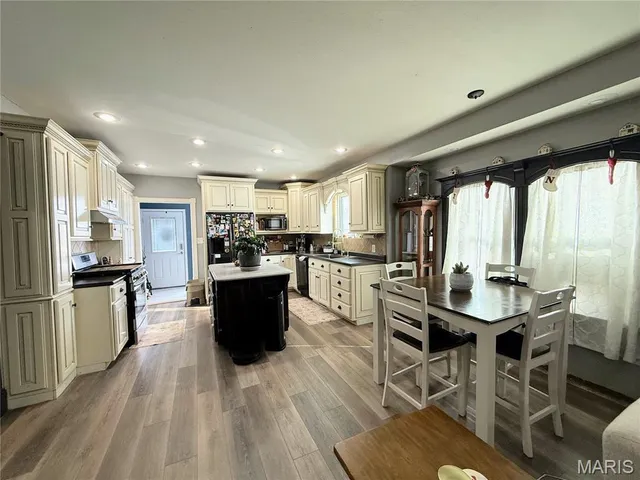 $135,000 | 119 North Jones Street, La Plata, MO 63549