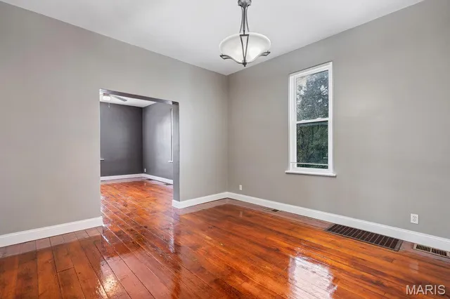 $122,000 | 1116 East 5th Street, Alton, IL 62002