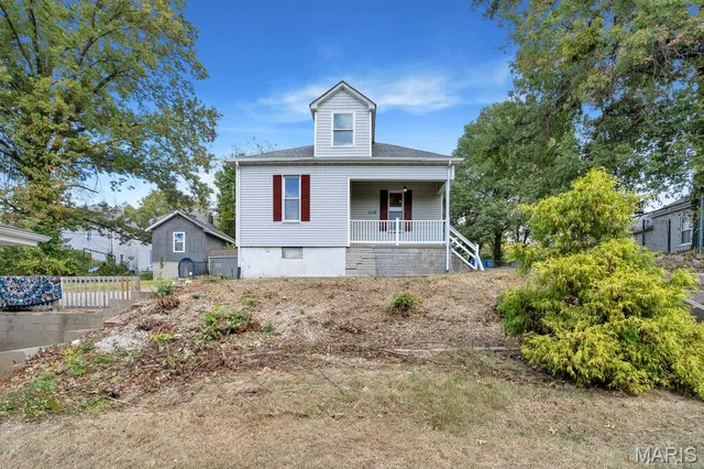 $122,000 | 1116 East 5th Street, Alton, IL 62002