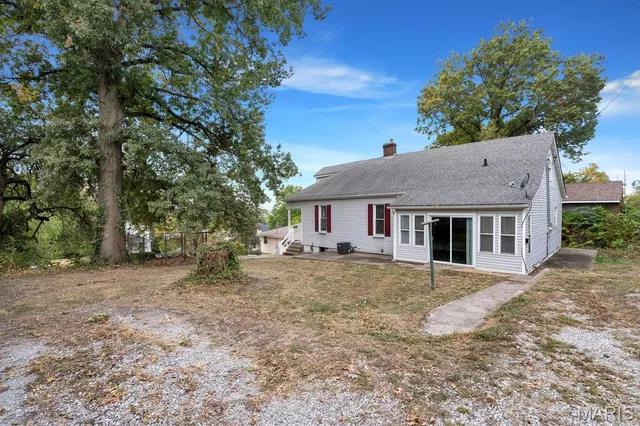$122,000 | 1116 East 5th Street, Alton, IL 62002