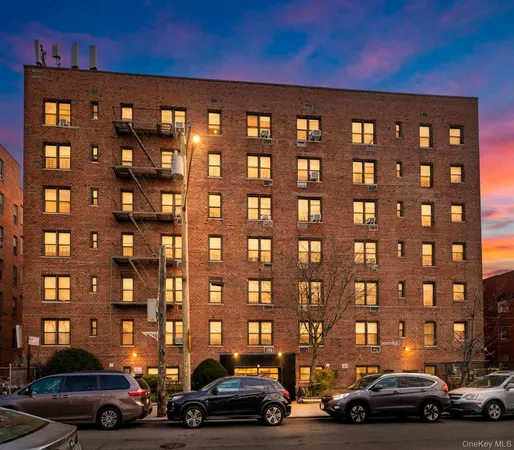 $125,000 | 10-40 Neilson Street, Unit 2C | Far Rockaway