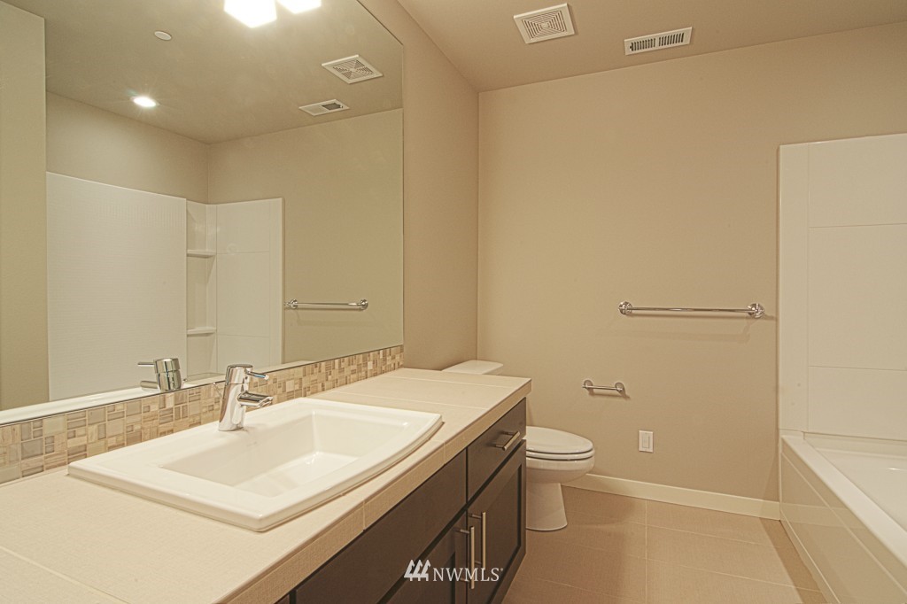 918 Cedar Street Edmonds, WA 98020 - Photo 20 of 24 Gallery Image 20