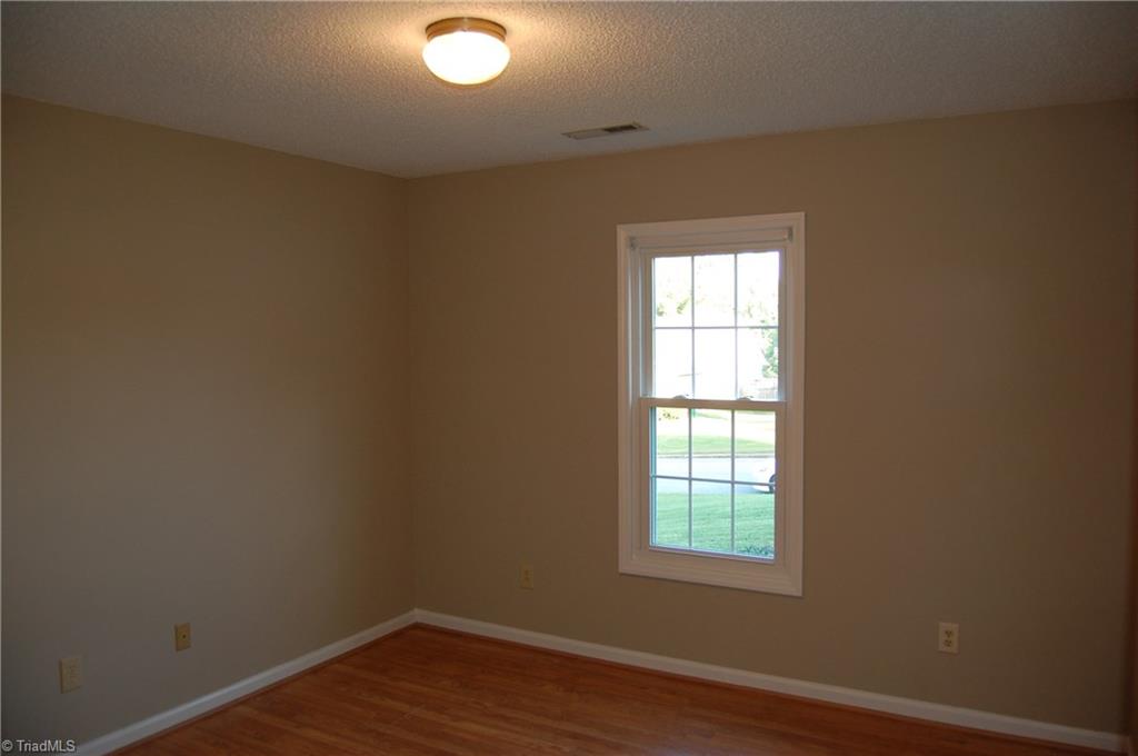 303 Stapleton Way High Point, NC 27265 - Photo 12 of 28 Gallery Image 12