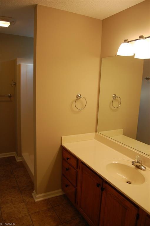 303 Stapleton Way High Point, NC 27265 - Photo 18 of 28 Gallery Image 18