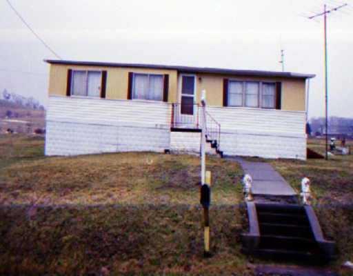 655 Lone Pine Road Washington, PA 15301 - Photo 1 of 1