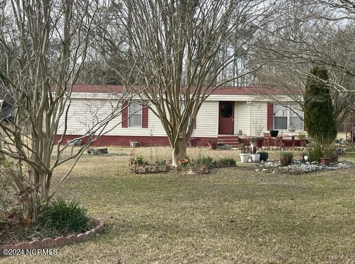308 Queens Road Hubert, NC 28539 - Photo 1 of 1 308 queens rd