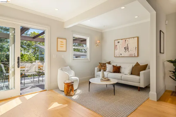 $2,389,000 | 1101 Clarendon Crescent, Oakland, CA 94610