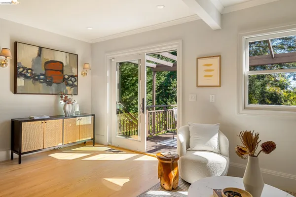 $2,389,000 | 1101 Clarendon Crescent, Oakland, CA 94610