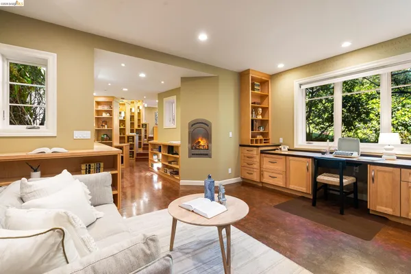 $2,389,000 | 1101 Clarendon Crescent, Oakland, CA 94610