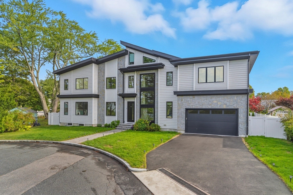 5 Kappius Path Newton, MA 02459 - Photo 2 of 39