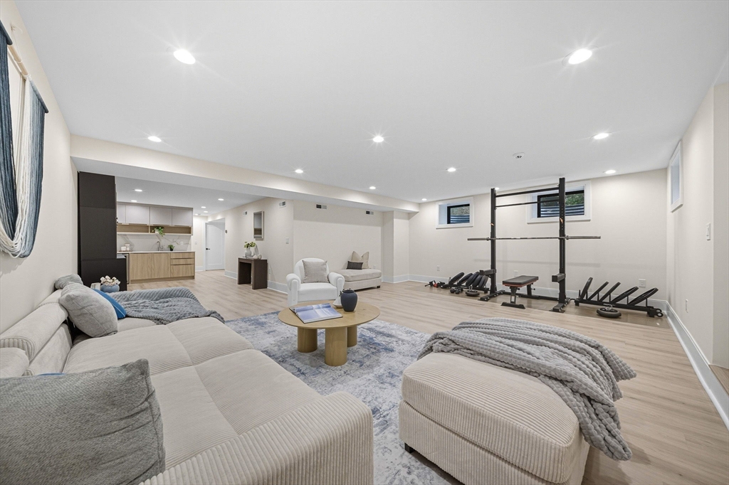 5 Kappius Path Newton, MA 02459 - Photo 28 of 39