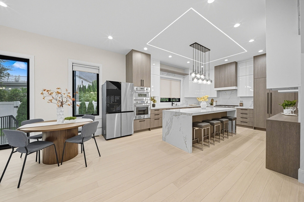 5 Kappius Path Newton, MA 02459 - Photo 3 of 39