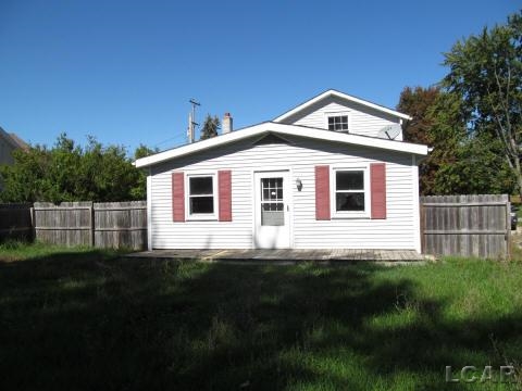 6461 Rouget Road Palmyra, MI 49268 - Photo 8 of 10 31213989-7.JPG
