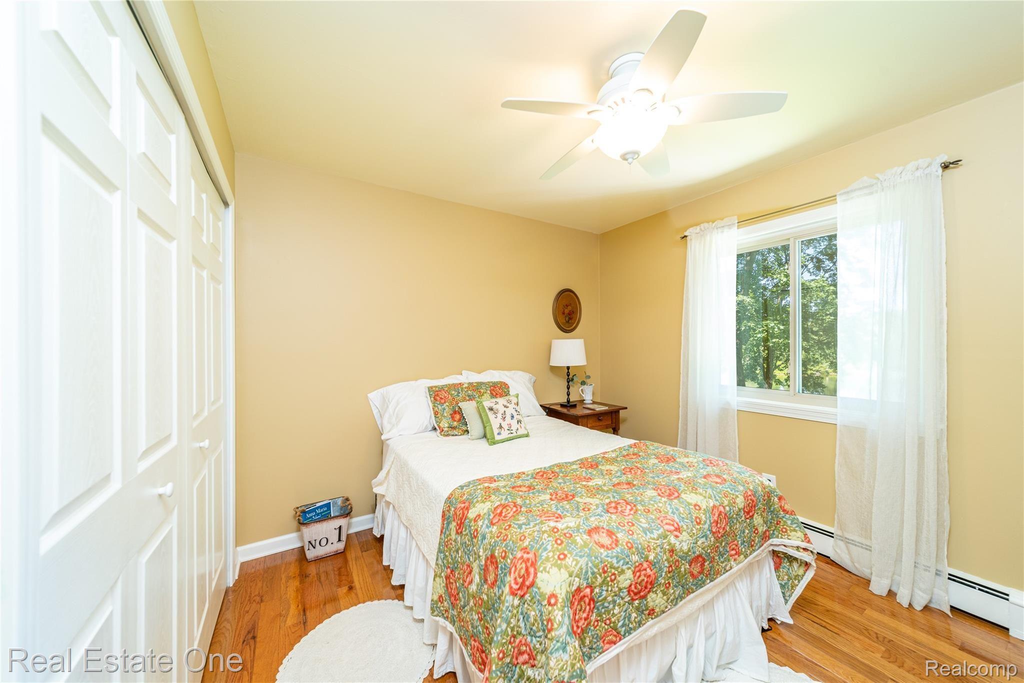 3333 Cullen Road Howell, MI 48855 - Photo 22 of 37 Bedroom 3