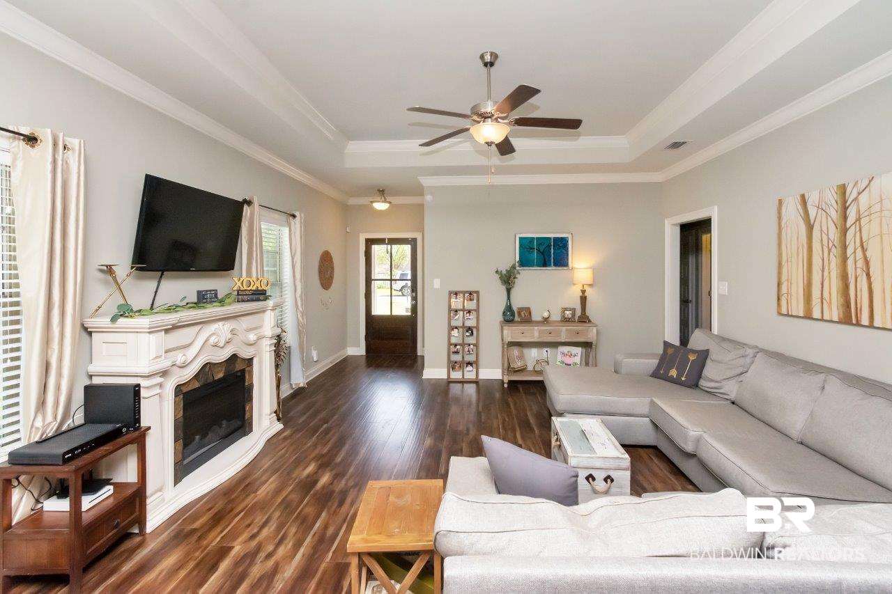 916 Pinemont Drive Mobile, AL 36609 - Photo 3 of 22
