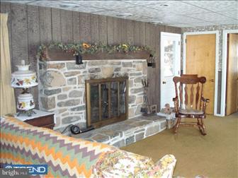 2230 Mill Pond Road Quakertown, PA 18951 - Photo 3 of 6 Gallery Image 3