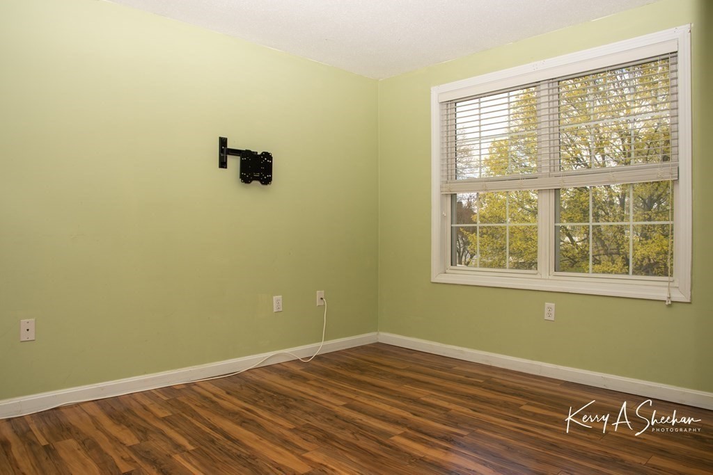 370 Riverside Street, Unit 1 Lowell, MA 01854 - Photo 4 of 14 Gallery Image 4