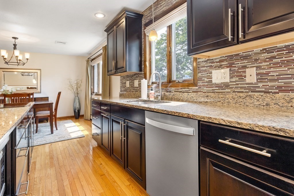 15 Rivers Lane Stoneham, MA 02180 - Photo 17 of 35 Gallery Image 17