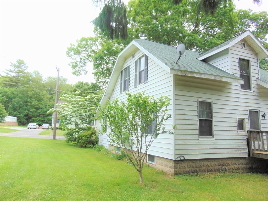 22 Perryville Road Webster, MA 01570 - Photo 26 of 26 Gallery Image 26