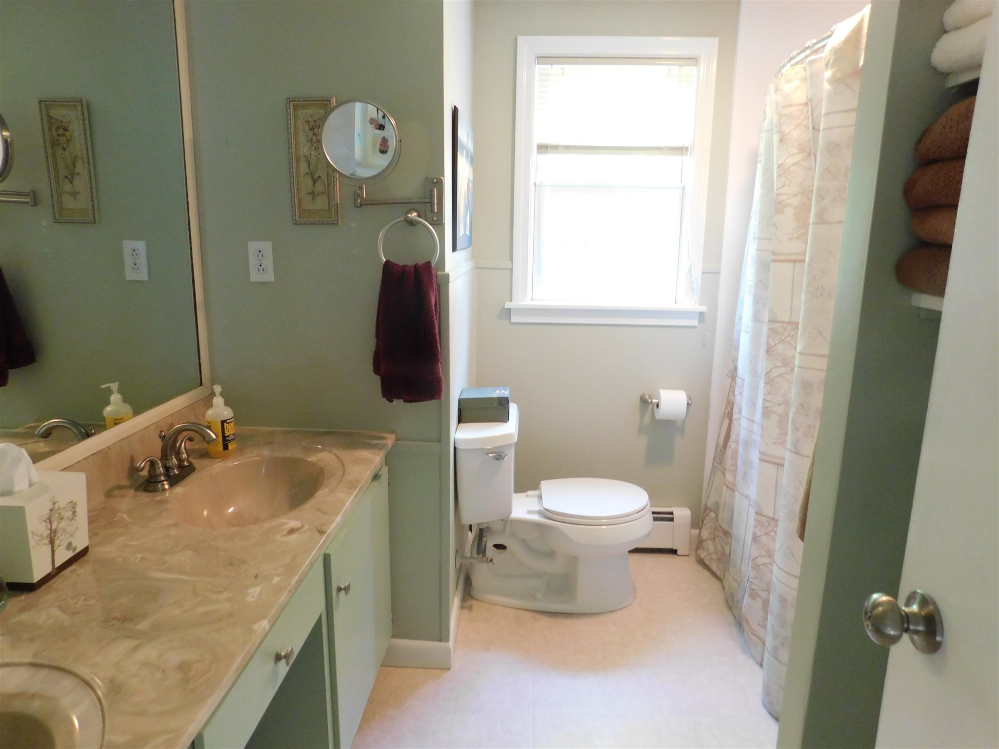 116 Patchen Road South Burlington, VT 05403 - Photo 18 of 30 Gallery Image 18