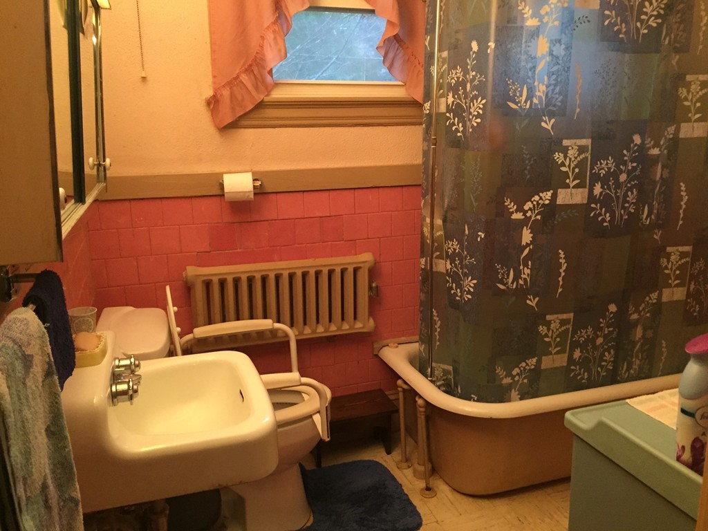 225 Chestnut Street Northampton, MA 01062 - Photo 18 of 25 Gallery Image 18