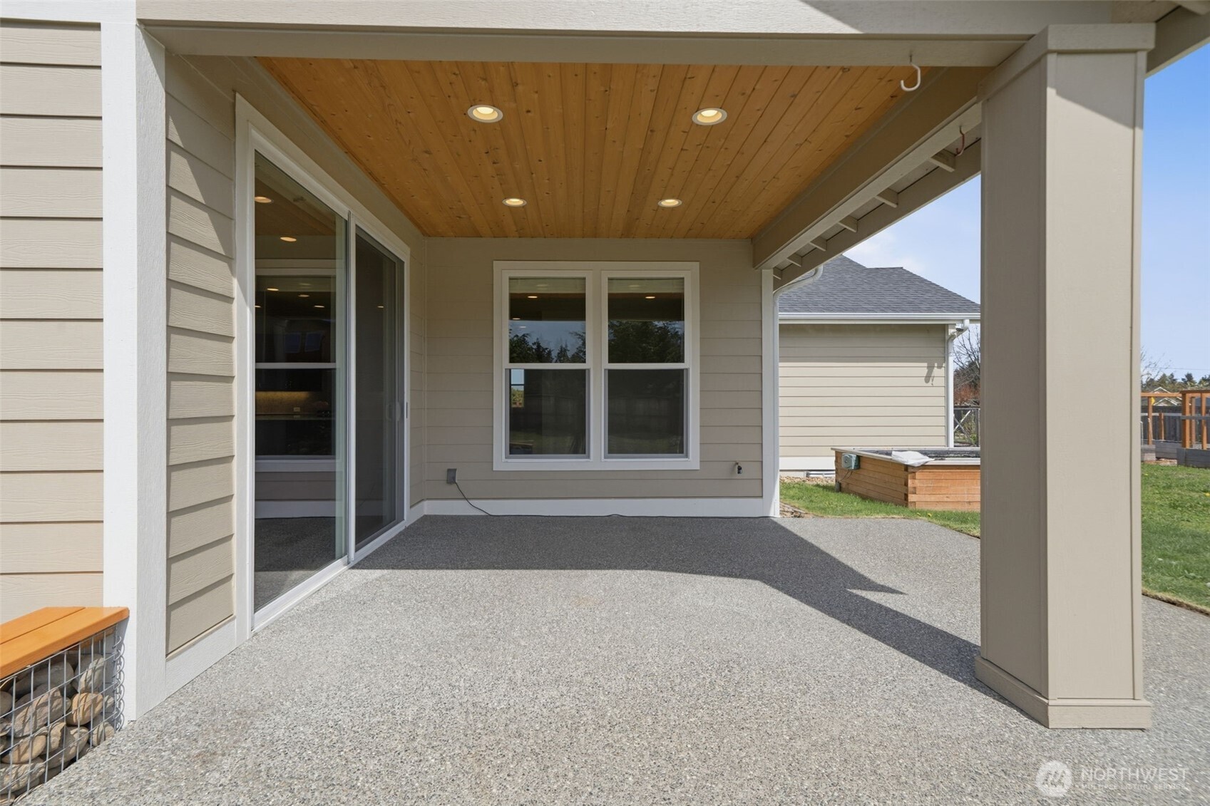35 Viking Way Sequim, WA 98382 - Photo 32 of 39 a front view of a house with a yard and garage
