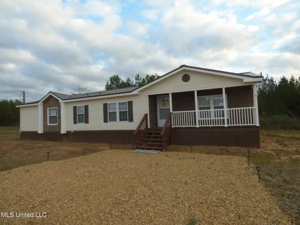 $159,900 | 2075 Hartwell Road, Summit, MS 39666